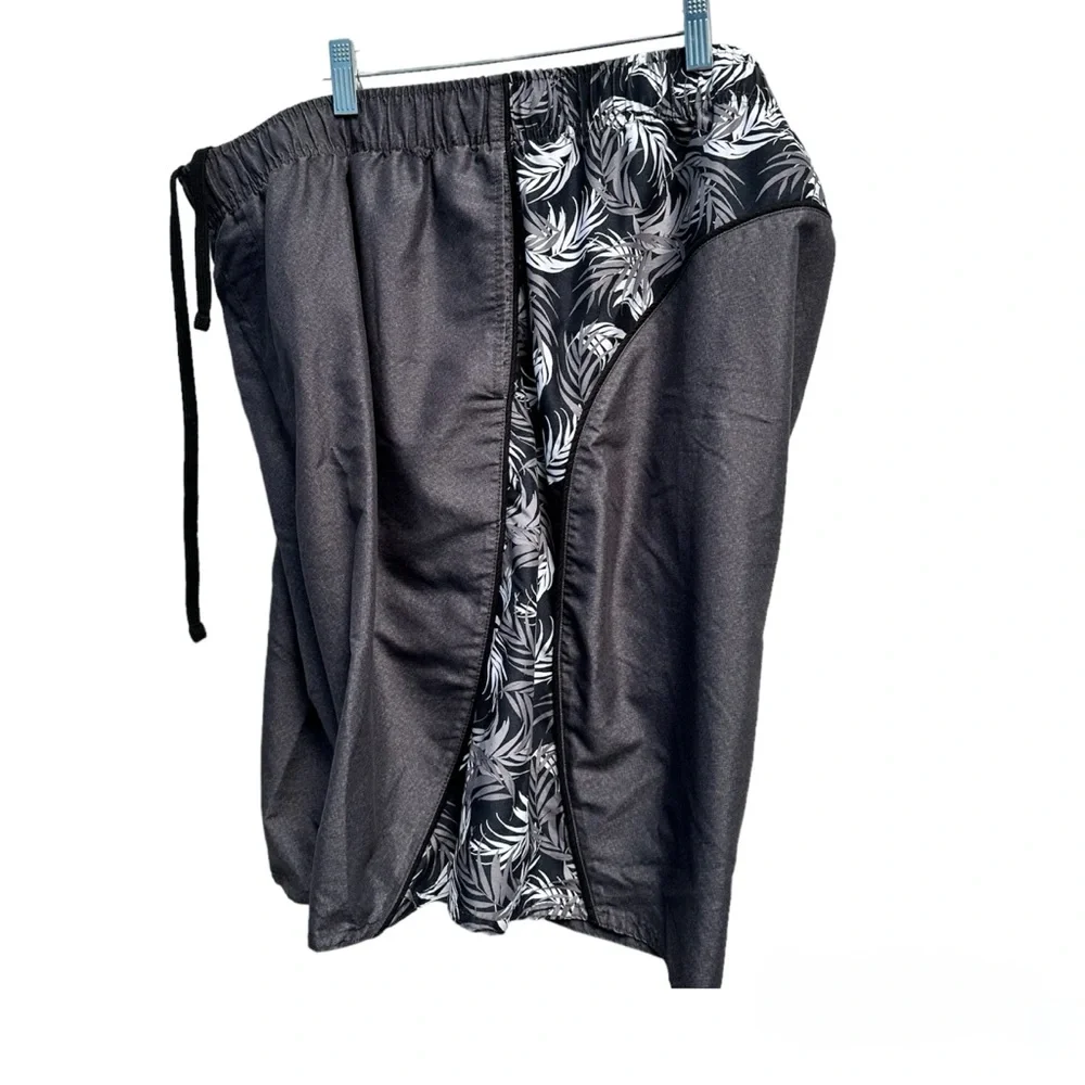 Harbor Bay Swim Trunks 2XL Gray, Black & White